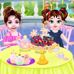 Baby Taylor: Royal Tea Time